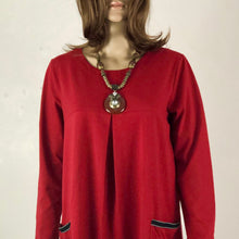 Load image into Gallery viewer, Long Sleeve Tunic with Tiny Pocket Detailing
