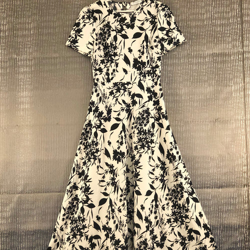Black & White Short Sleeves Maxi Dress